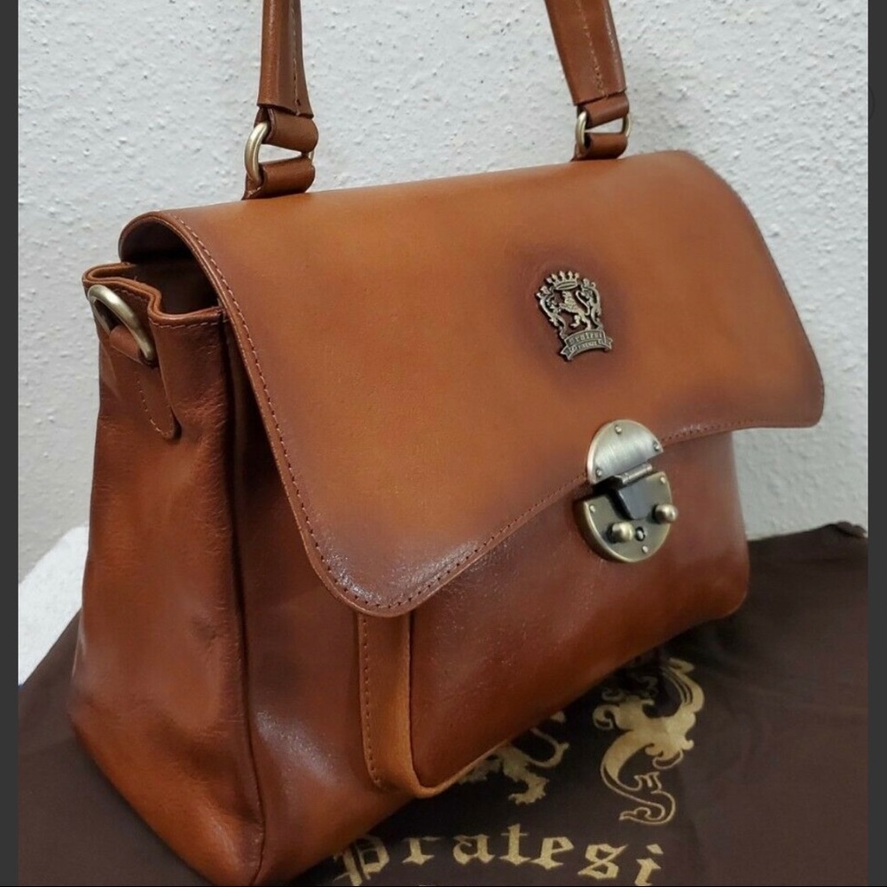 New hand bag Made in Italy. - Picture 2 of 4